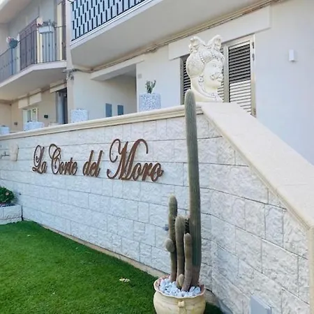 Bed & Breakfast La Corte Del Moro Pachino